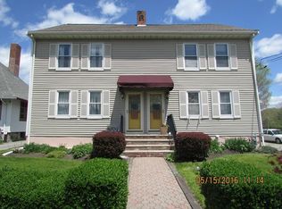 526 Middleboro Ave, Taunton, MA 02780