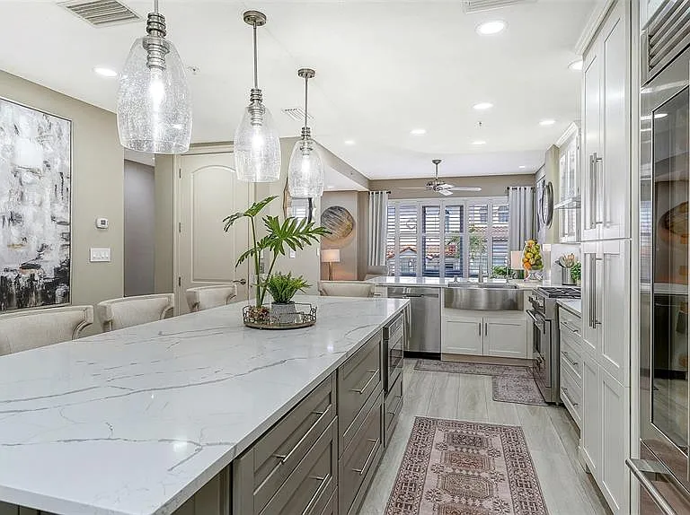 235 Cocoanut Ave #106B — Photo 13
