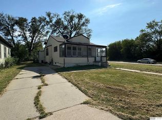 2519 Templeton St, Omaha, NE 68111