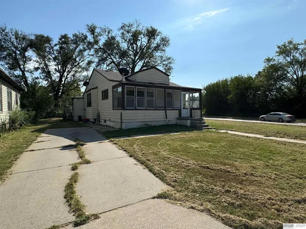 2519 Templeton St, Omaha, NE 68111