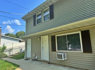 47 E Main St #F, Windsor, PA 17366