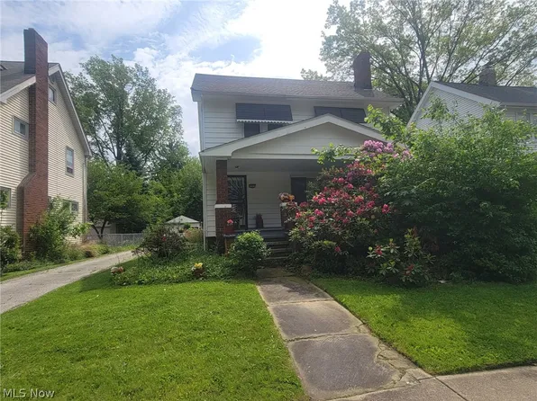 1597 Maple Rd, Cleveland Heights, OH 44121