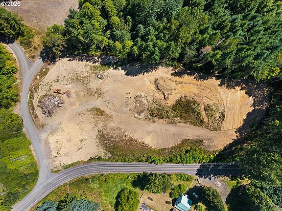2nd image of 58996 Pebble Creek Rd