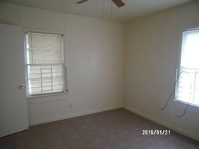 1419 Clanton St — Photo 3