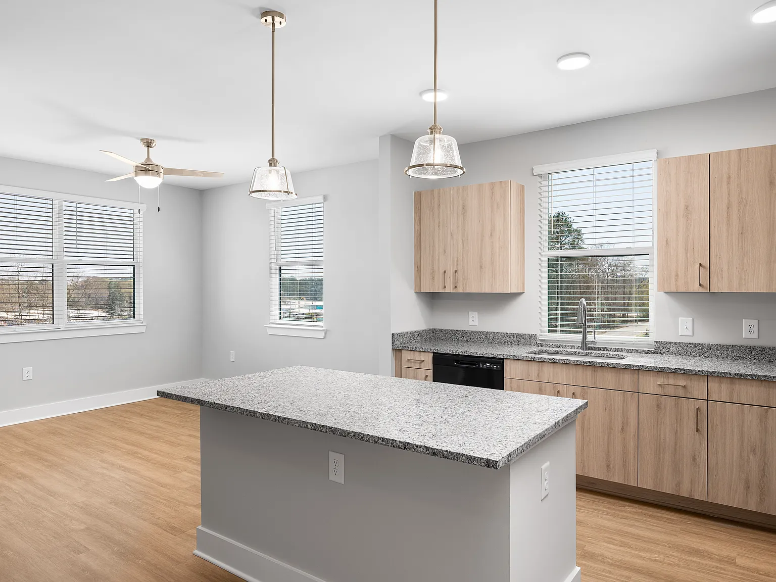 Hearthside Riverdale — Photo 2