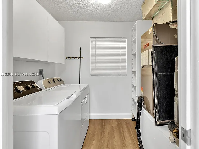 200 Golden Isles Dr #203 — Photo 15