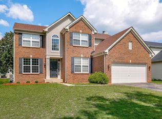 2360 Shenandoah Dr, Aurora, IL 60503