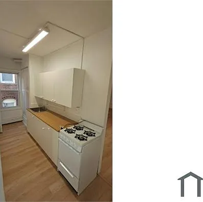 2 bed, 825 sqft, $1,750 — Photo 3