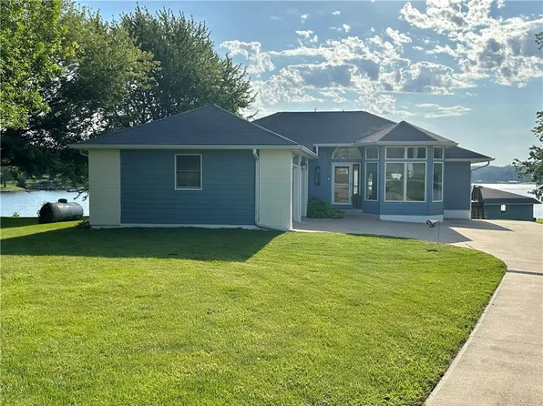 113 Harbor Point, Gallatin, MO 64640