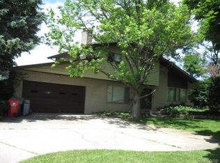 17741 Collinson Ave, Eastpointe, MI 48021