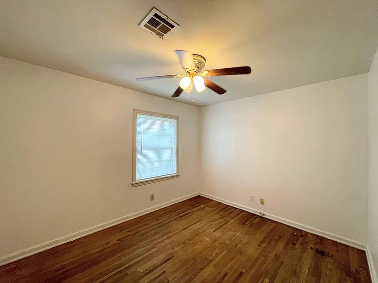 1903 N Cone St — Photo 15