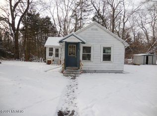 3914 Adams St, Kalamazoo, MI 49008
