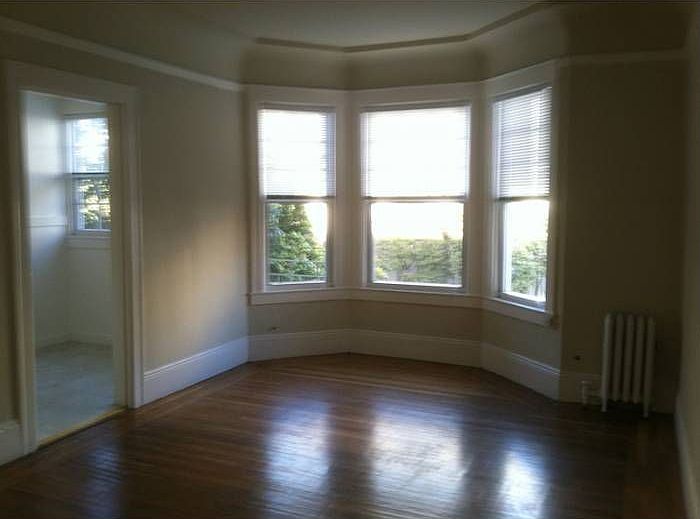 Sunny main room