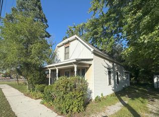 219 S Broad St, Griffith, IN 46319