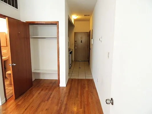 Rented by J Misrahi Realty Corp | media 24