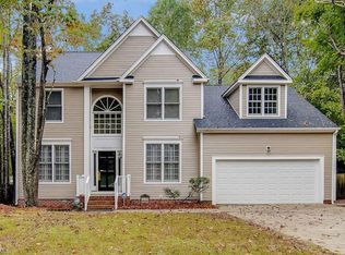 2003 Warwickshire Dr, Greensboro, NC 27455
