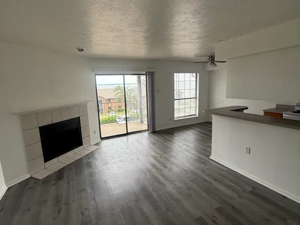 4560 Chaha Rd #202, Garland, TX 75043