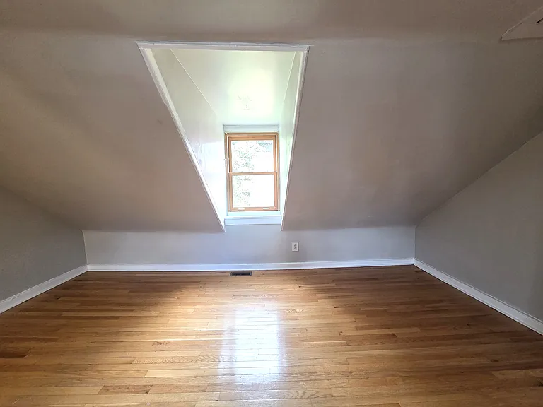 348 S 16th St #3F — Photo 13