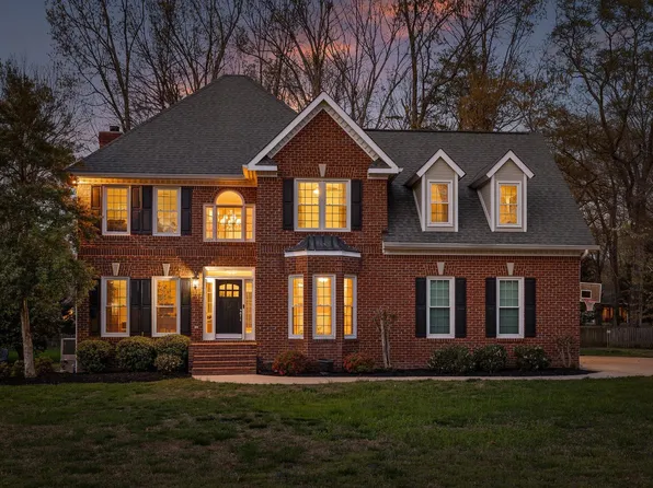 1615 Summerwood Trl, Hixson, TN 37343