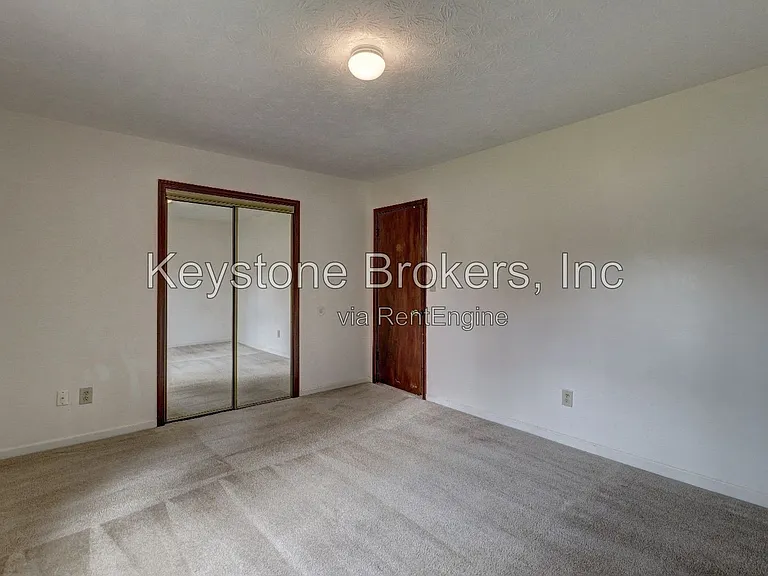 2243 Davis Rd SW #A — Photo 11