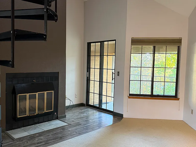 4757 White Rock Cir #C — Photo 6
