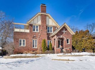 584 N Park Blvd, Glen Ellyn, IL