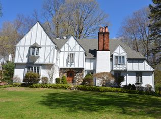 10 Brookdale Ln, Chappaqua, NY 10514
