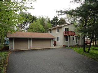 N8500 Nevar Dr, Wisconsin Dells, WI 53965