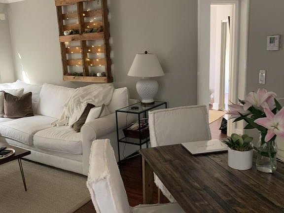 3rd image of 11675 Darlington Ave APT 103