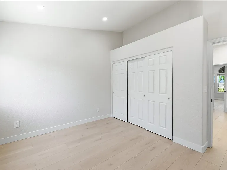 521 Porpoise Bay Ter #A — Photo 48