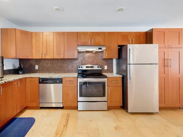 909 Reinli St, Austin, TX