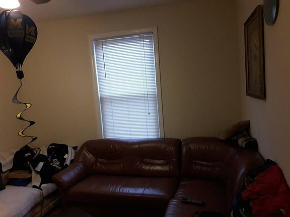 2nd image of 508 Schuyler Ave #2