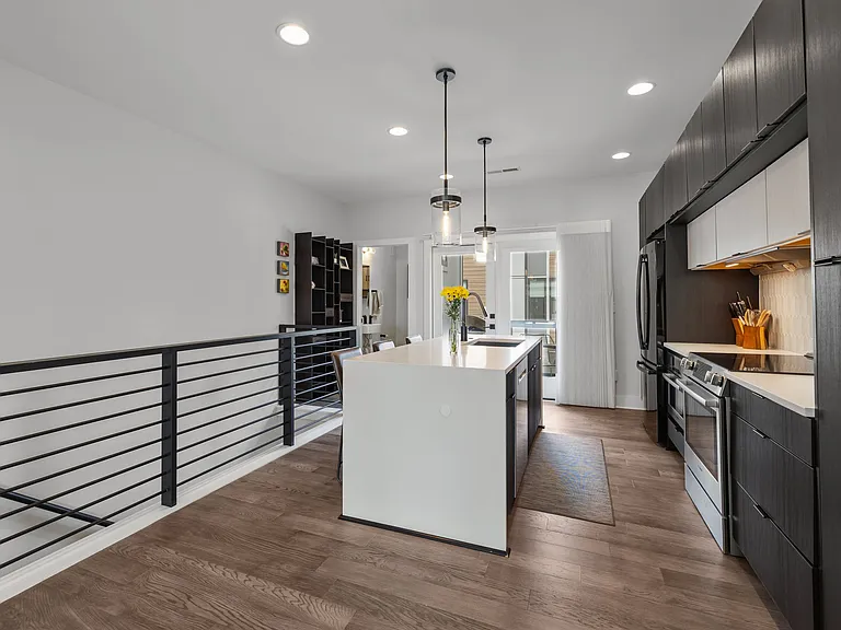 1207 Minter Pl — Photo 6