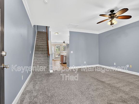 2nd image of 3779 Shadow Ridge Dr