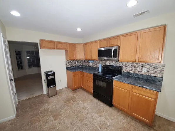 300 Collingwood Ln, Spartanburg, SC 29301