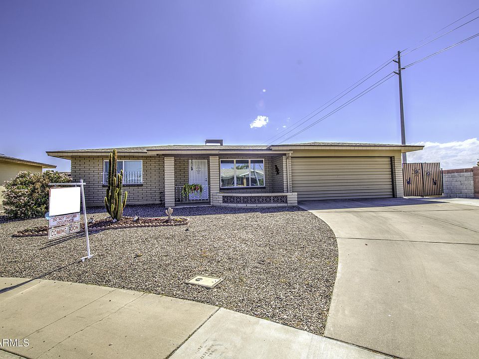 1st image of 4023 E CLOVIS Circle