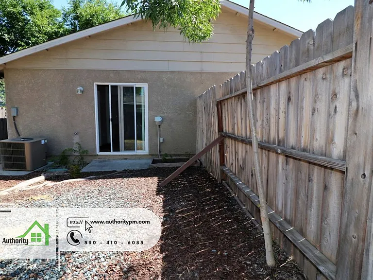 1108 Grange St #B — Photo 18