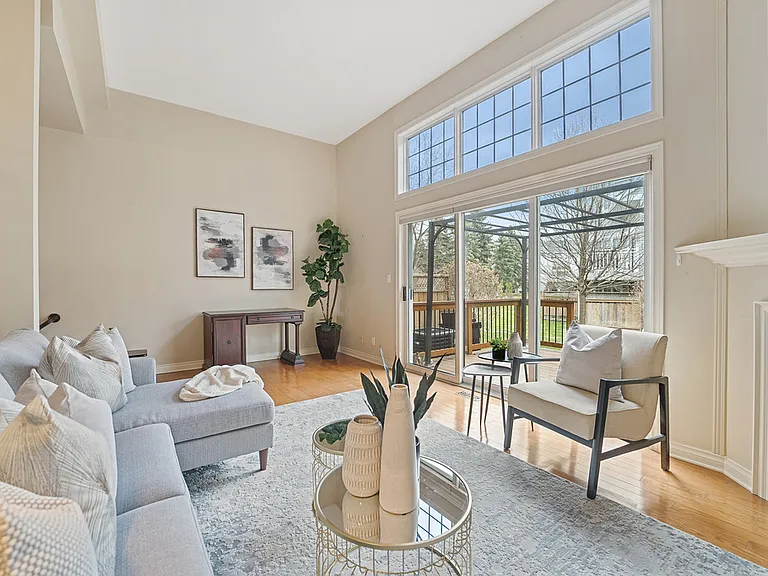 15 Lakeside Dr #41 — Photo 13