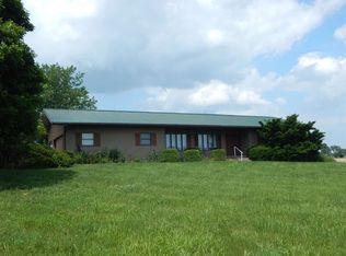 945 Heltonville Rd E, Bedford, IN 47421