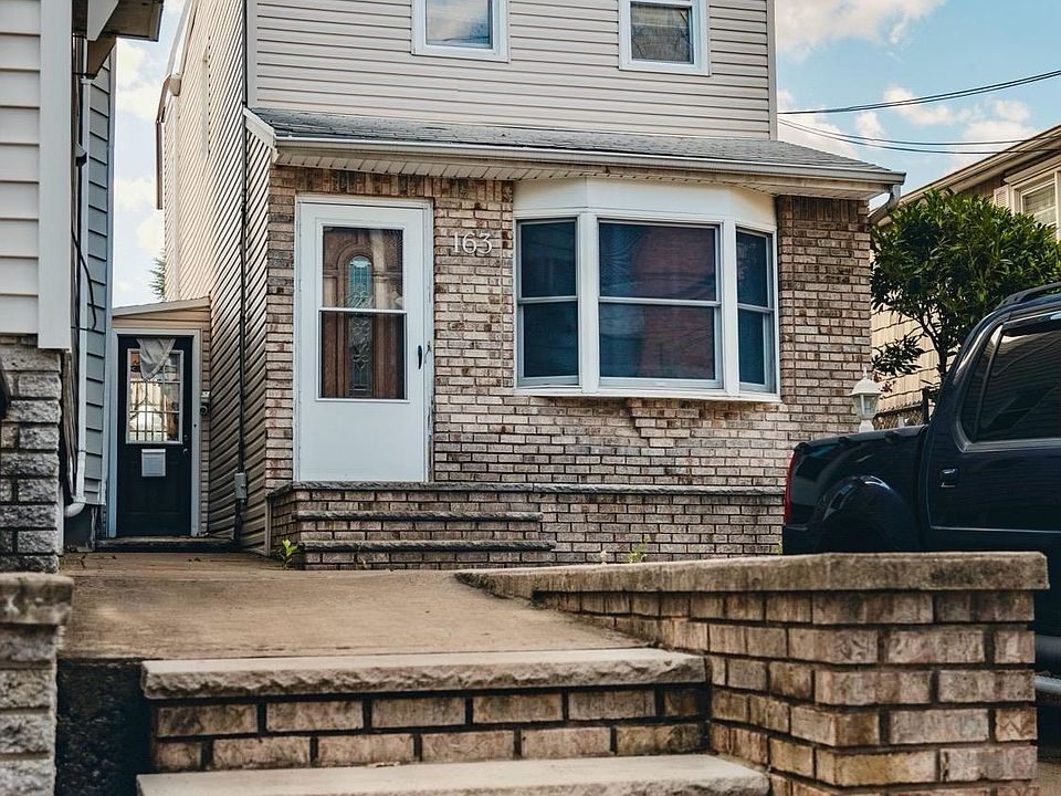 2nd image of 163 Avenue F