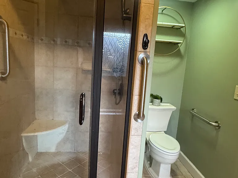 416 Towne Lake Pl — Photo 24