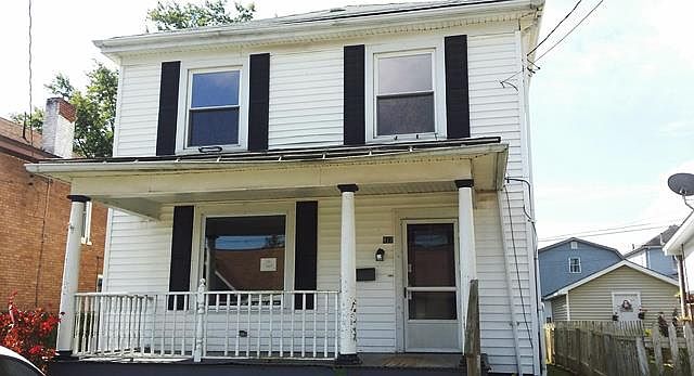 1st image of 813 Daniels St