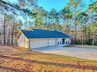 200 Boat Ln, Hemphill, TX 75948