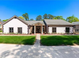 2320 Copper Trail Ln, Buford, GA 30519