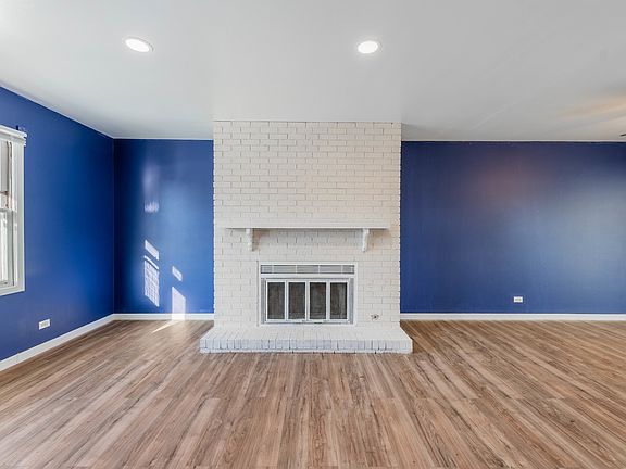 4th image of 7581 Cumberland Dr