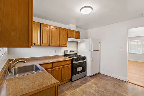 201 Sanford Ave #1304 Photo 1