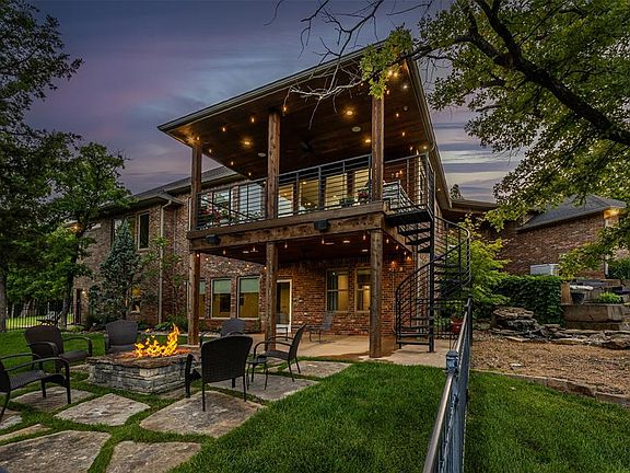 3rd image of 1308 Chain Bridge Ct