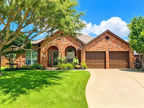 9504 Patagonia Ln Photo 1