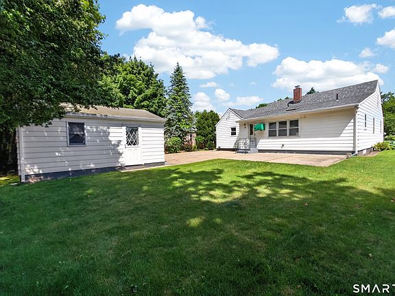 5th image of 60 Gilbert Avenue
