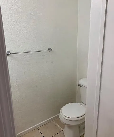 Bathroom downstairs